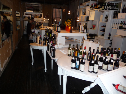 wineshop_interior